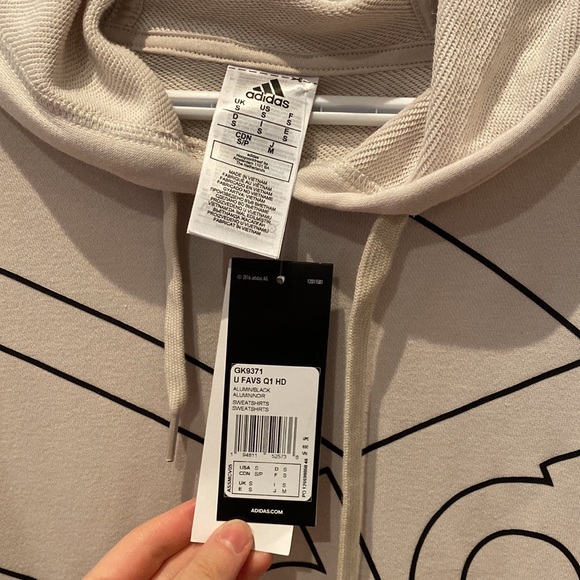 NWT Adidas beige small mens branded hoodie - Picture 2 of 2